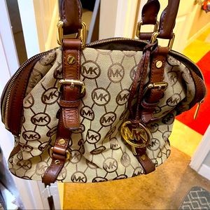 Michael Kors purse